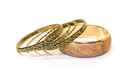 Set of 5 gold bangles