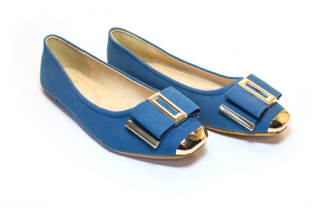 NEW!Blue ballerina flats with bow and buckle trim.